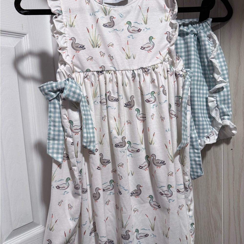 Kids Duck Print Matching Set with Blue Accents